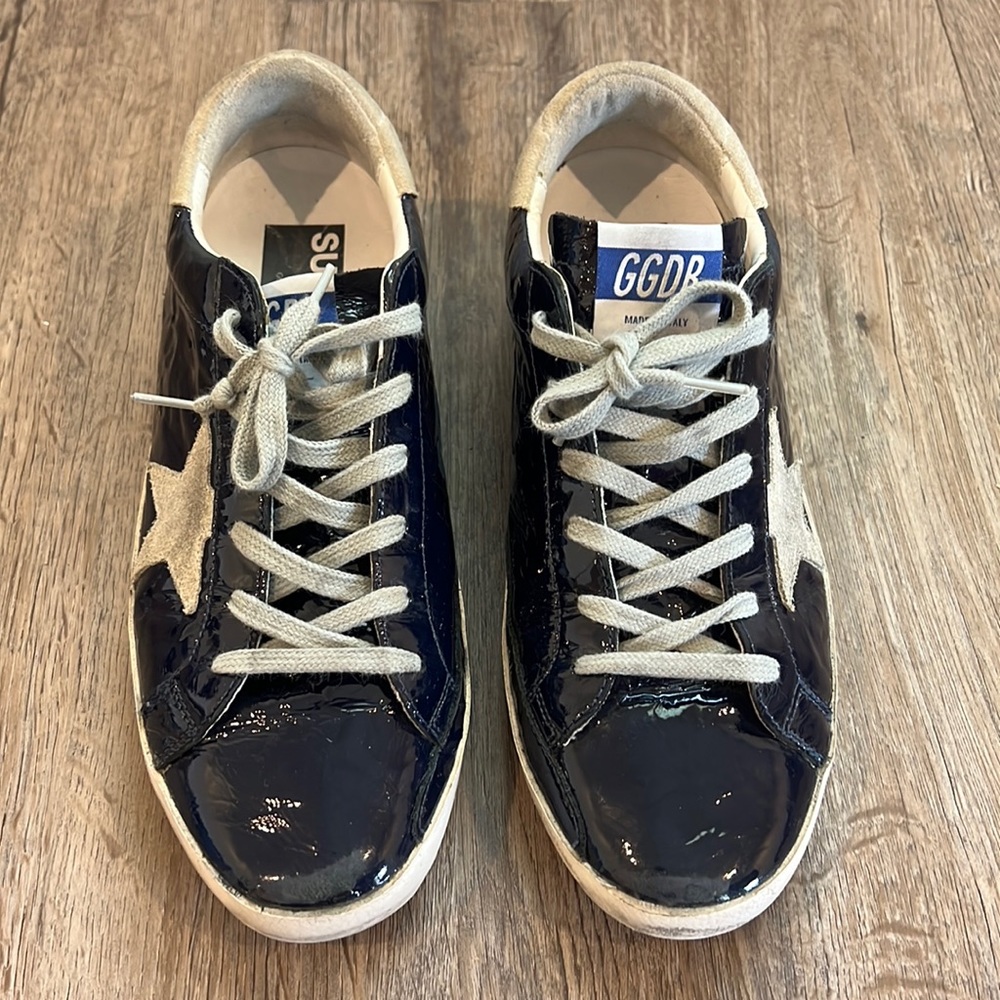 Golden goose superstar navy blue distressed  patent leather sneakers
